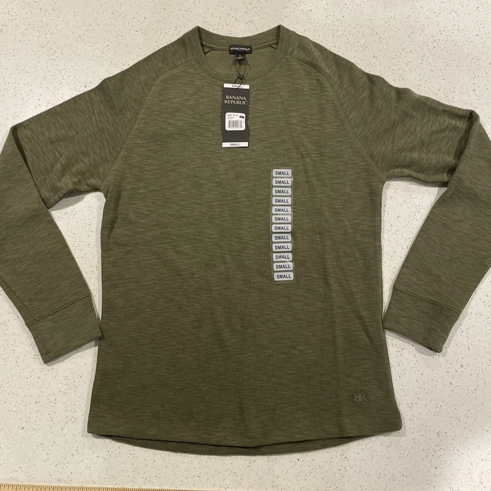 Banana Republic Men's Double Knit Long Sleeve Crewneck Shirt For Live Size S NWT